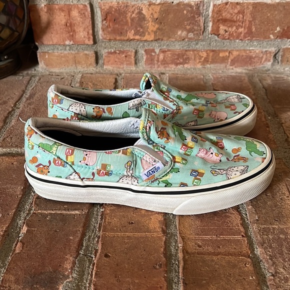 Limited Edition Vans Toy Story Andy's Toys Sneakers - Picture 2 of 8